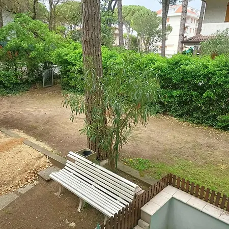 Near In 55105 דירה Eraclea