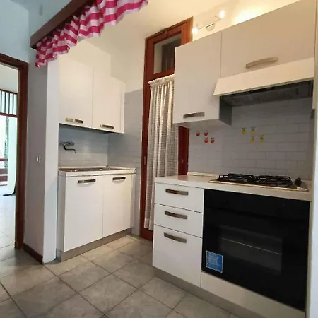Near In 55105 Eraclea