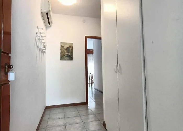 Near In Eraclea 55105